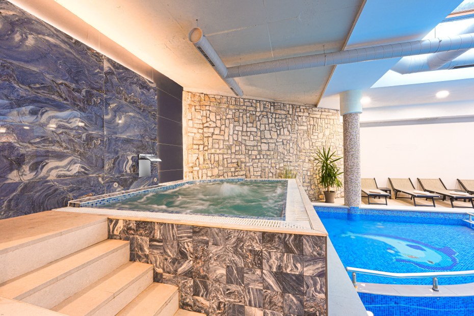 e6dcd569-b8d0-48ba-bf73-15b5ff7f57af